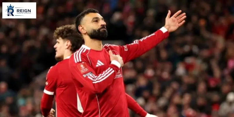 TOP 8 Tiền đạo cánh phải hay nhất thế giới hiện nay ( mùa 2025/26) 2 Mohamed Salah Liverpool.jpg